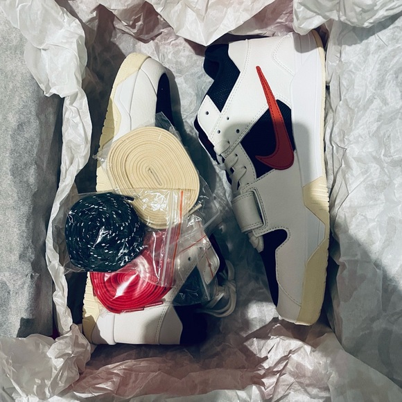 Jordan Jumpman Jack- Travis Scott- TR University Red- Size 10.5- Deadstock/BNIB - Picture 2 of 6